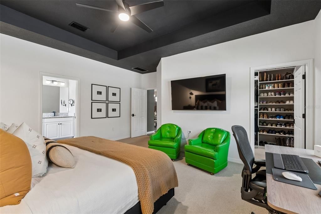 For Sale: $559,000 (4 beds, 3 baths, 2313 Square Feet)