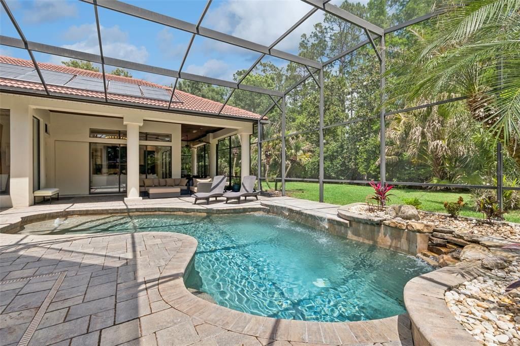 Activo con contrato: $1,499,000 (5 camas, 3 baños, 3952 Pies cuadrados)