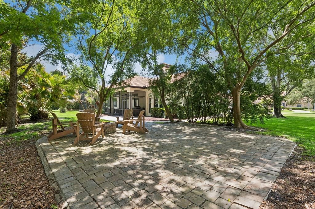 Activo con contrato: $1,499,000 (5 camas, 3 baños, 3952 Pies cuadrados)
