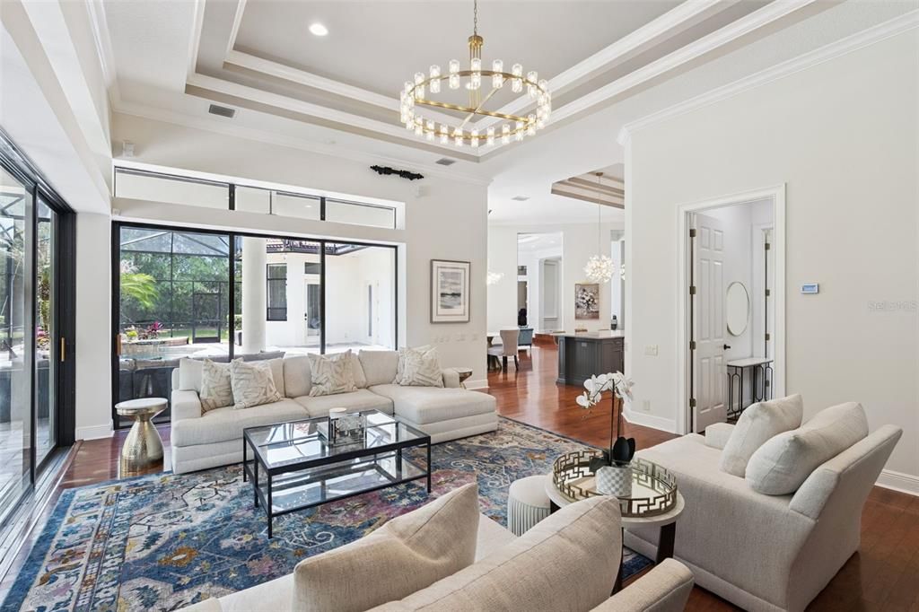 Activo con contrato: $1,499,000 (5 camas, 3 baños, 3952 Pies cuadrados)