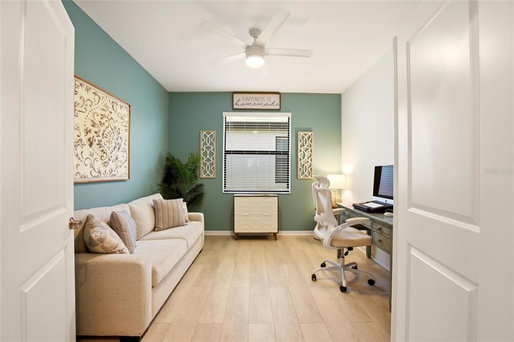Active With Contract: $529,999 (3 beds, 3 baths, 2214 Square Feet)