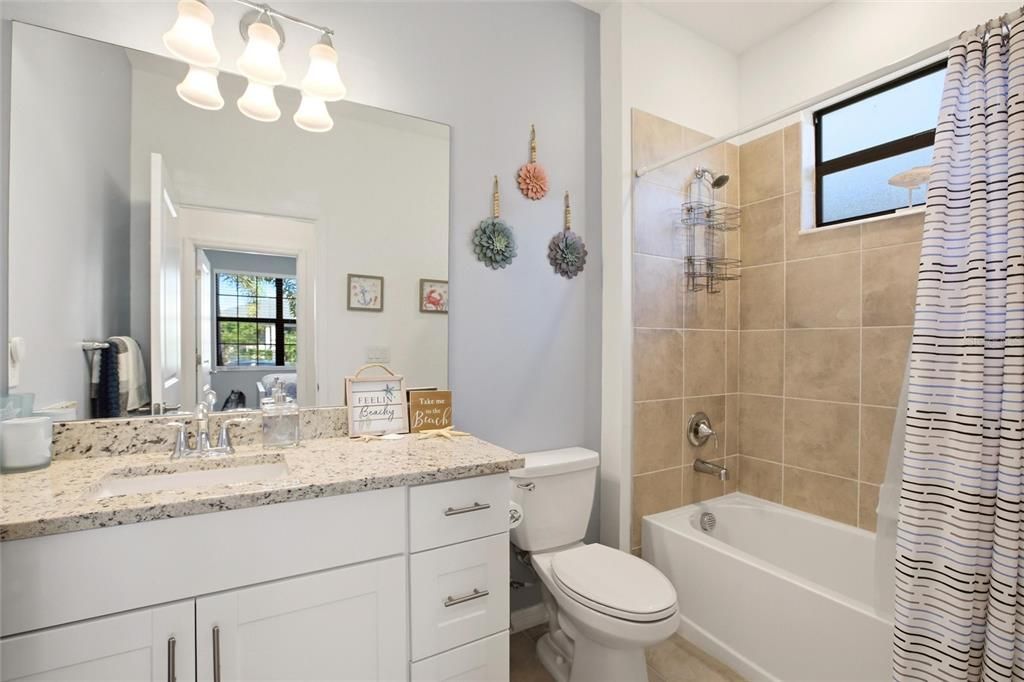 Active With Contract: $529,999 (3 beds, 3 baths, 2214 Square Feet)