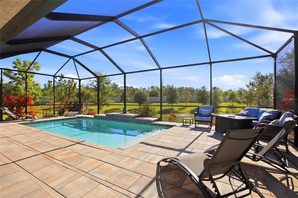 Active With Contract: $529,999 (3 beds, 3 baths, 2214 Square Feet)