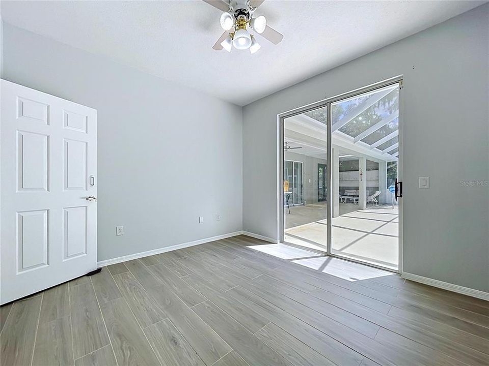 En Venta: $599,000 (4 camas, 3 baños, 3375 Pies cuadrados)