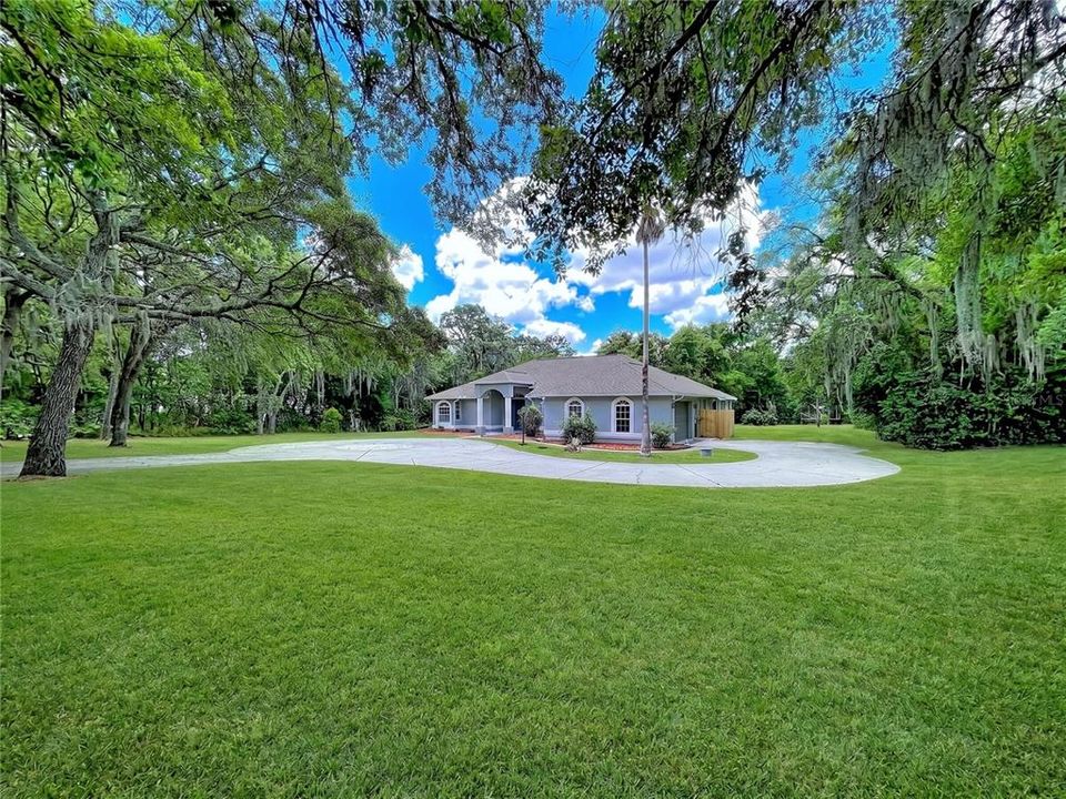 En Venta: $599,000 (4 camas, 3 baños, 3375 Pies cuadrados)