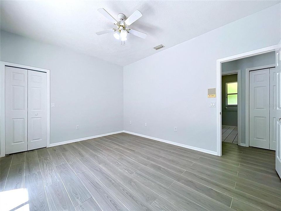 En Venta: $599,000 (4 camas, 3 baños, 3375 Pies cuadrados)