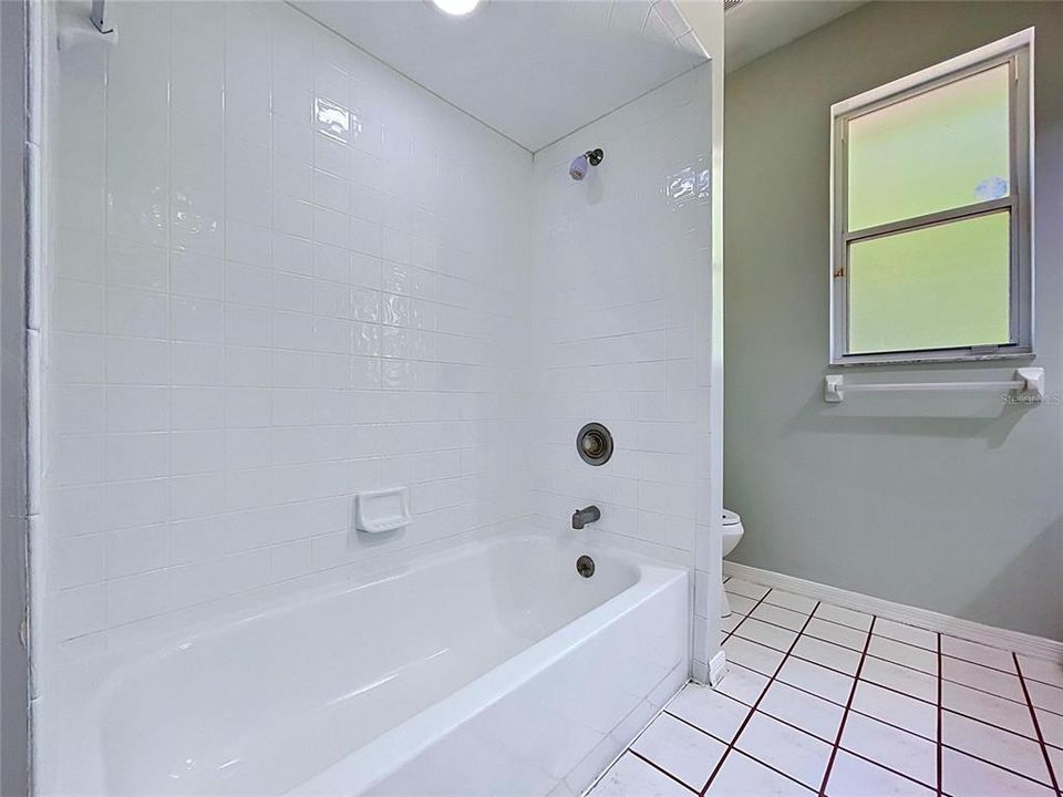 En Venta: $599,000 (4 camas, 3 baños, 3375 Pies cuadrados)