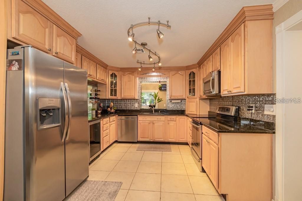 For Sale: $745,000 (4 beds, 2 baths, 2244 Square Feet)