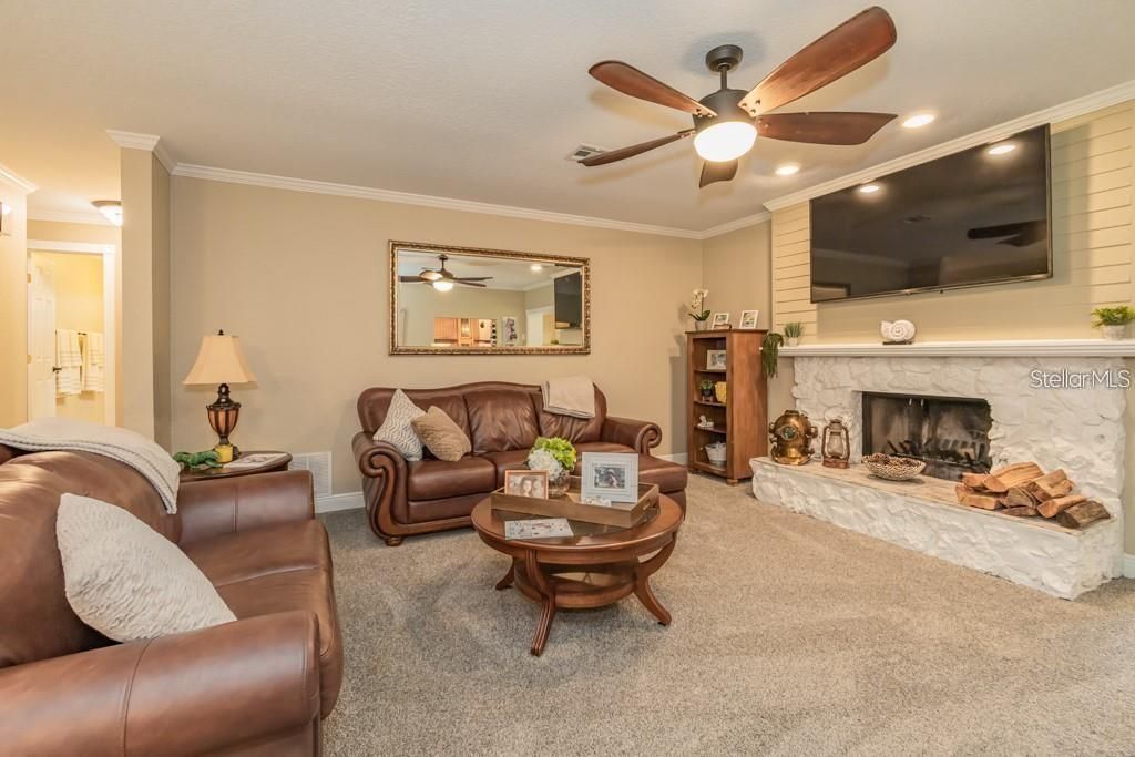 For Sale: $745,000 (4 beds, 2 baths, 2244 Square Feet)