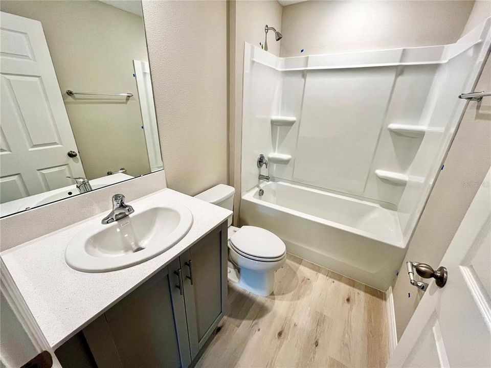En Renta: $2,295 (3 camas, 2 baños, 1424 Pies cuadrados)