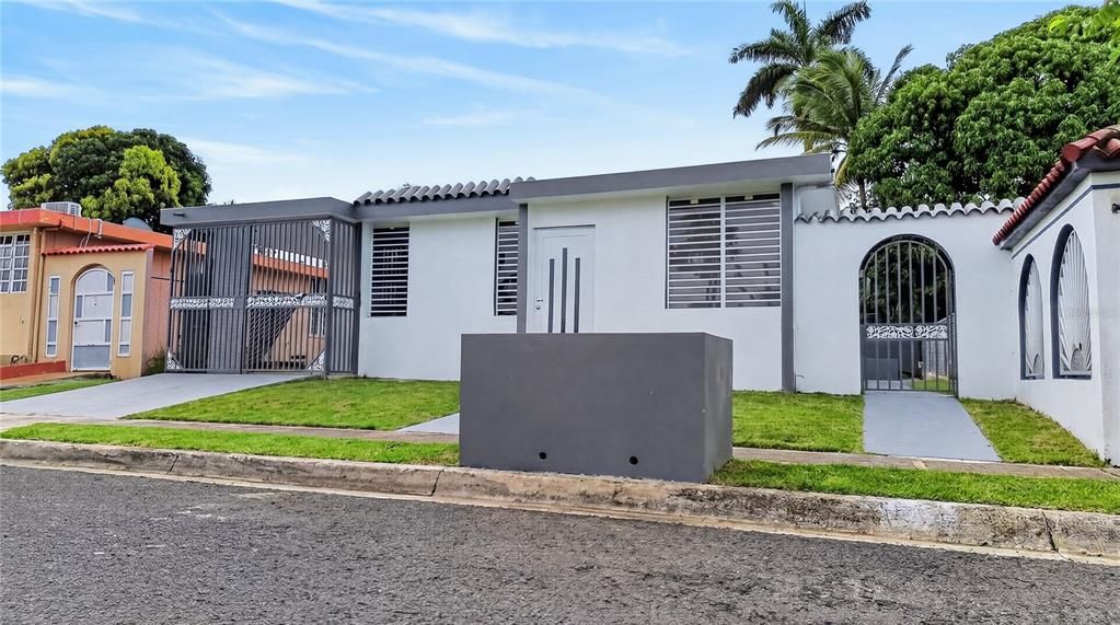 En Venta: $250,000 (3 camas, 2 baños, 1112 Pies cuadrados)
