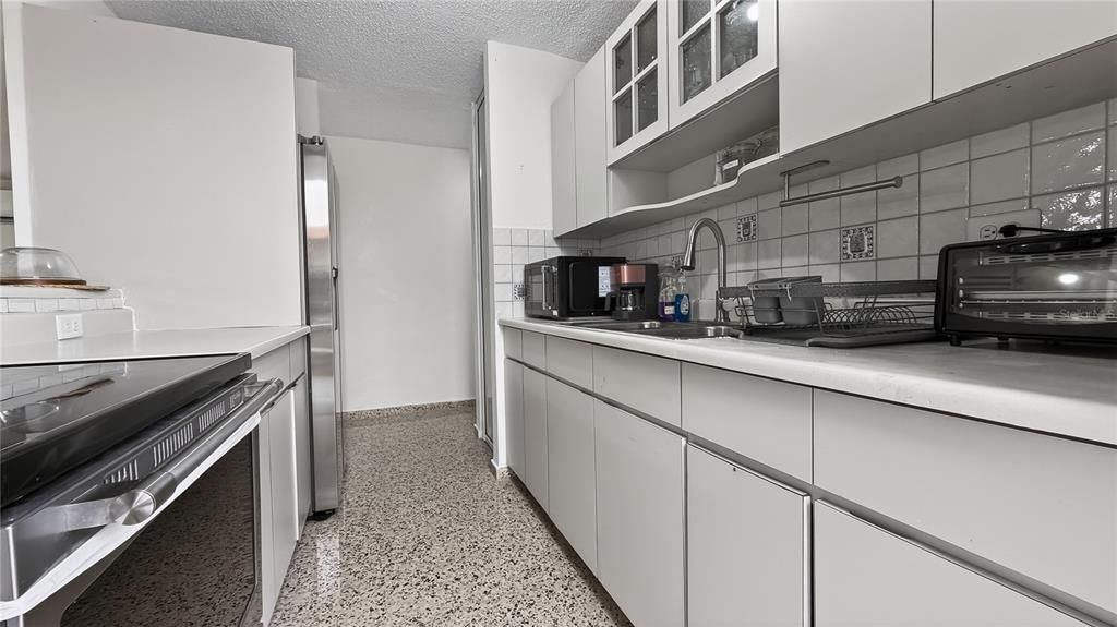 En Venta: $250,000 (3 camas, 2 baños, 1112 Pies cuadrados)