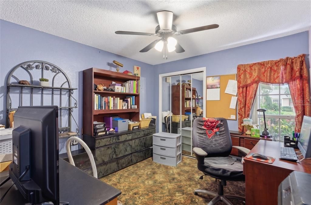Active With Contract: $249,900 (3 beds, 2 baths, 1647 Square Feet)