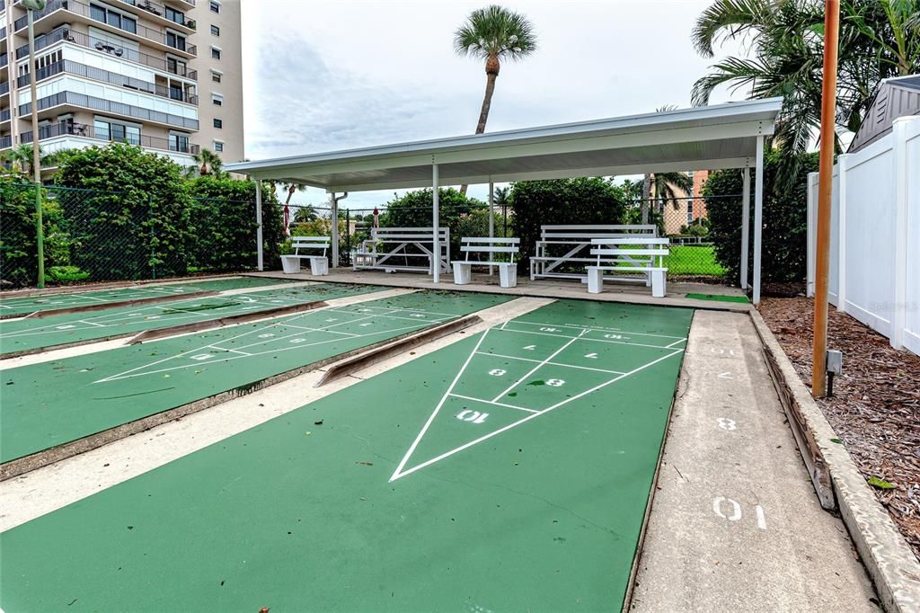 Activo con contrato: $198,000 (1 camas, 2 baños, 925 Pies cuadrados)