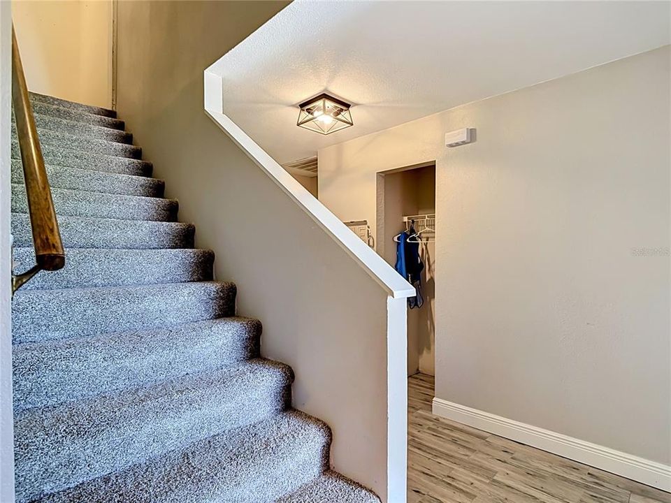 Activo con contrato: $299,900 (3 camas, 3 baños, 1848 Pies cuadrados)