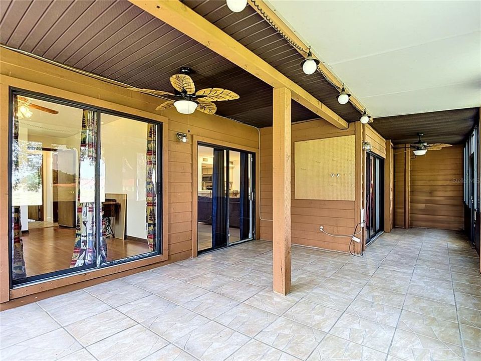 Activo con contrato: $299,900 (3 camas, 3 baños, 1848 Pies cuadrados)