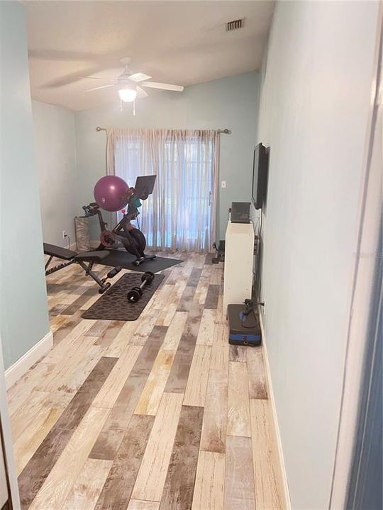 For Sale: $625,000 (3 beds, 2 baths, 1709 Square Feet)