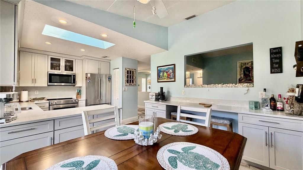 For Sale: $625,000 (3 beds, 2 baths, 1709 Square Feet)