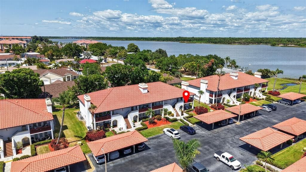 Activo con contrato: $250,000 (2 camas, 2 baños, 1105 Pies cuadrados)