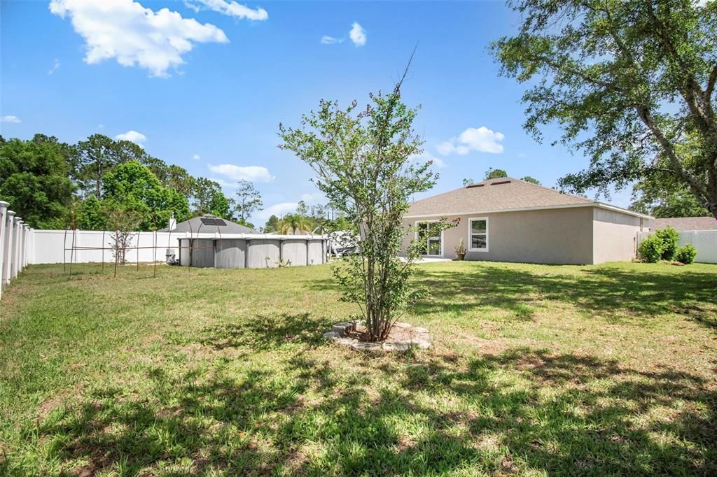 Activo con contrato: $299,000 (3 camas, 2 baños, 1552 Pies cuadrados)