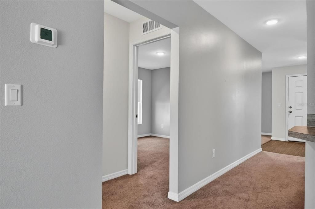 Activo con contrato: $299,000 (3 camas, 2 baños, 1552 Pies cuadrados)