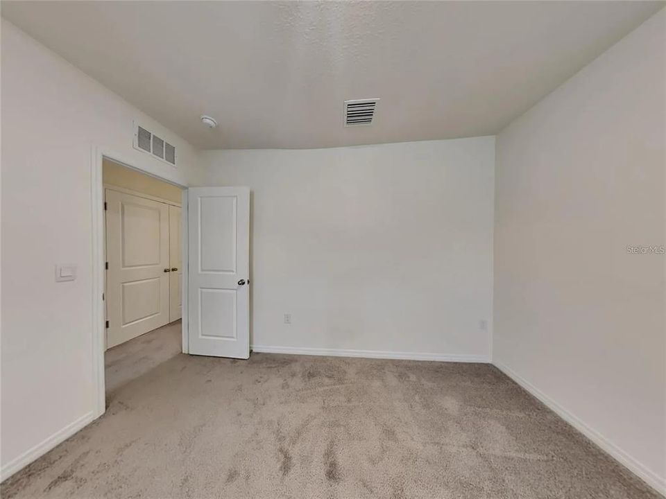 For Sale: $212,000 (3 beds, 2 baths, 1688 Square Feet)