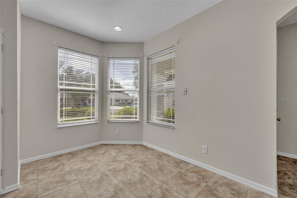 For Sale: $274,500 (3 beds, 2 baths, 1438 Square Feet)
