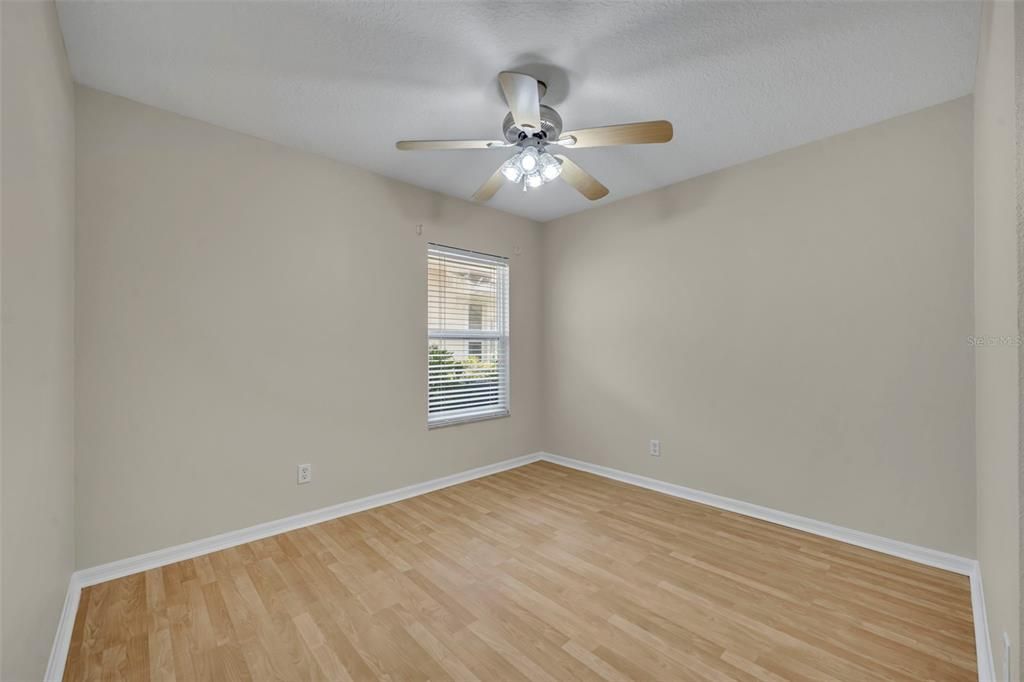 For Sale: $274,500 (3 beds, 2 baths, 1438 Square Feet)