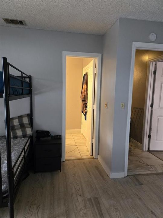 En Venta: $670,000 (5 camas, 4 baños, 3434 Pies cuadrados)