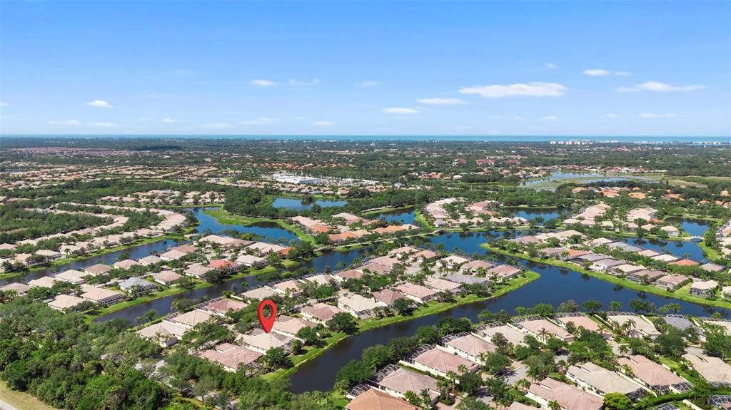 Active With Contract: $409,000 (2 beds, 2 baths, 1693 Square Feet)