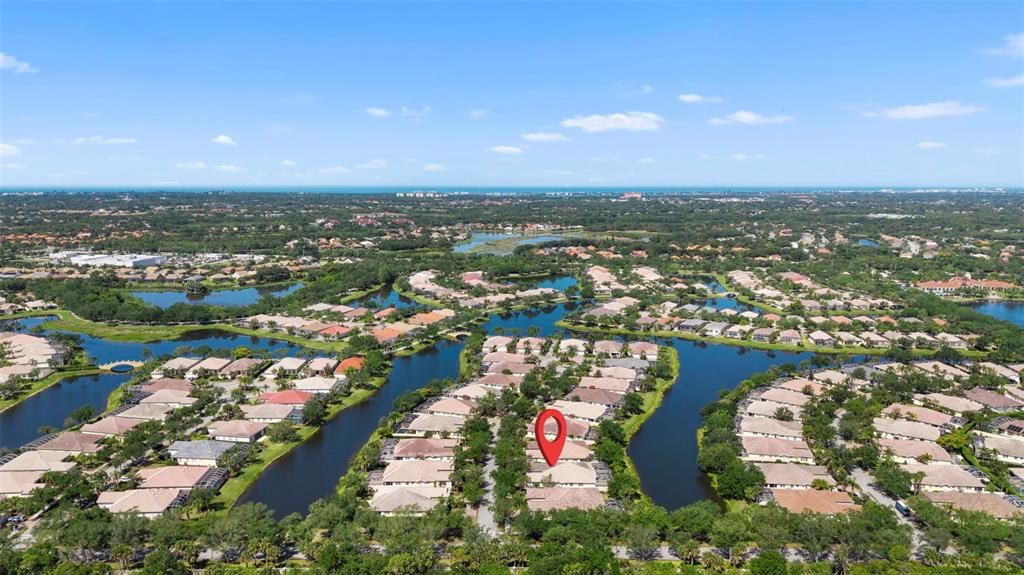 Active With Contract: $409,000 (2 beds, 2 baths, 1693 Square Feet)