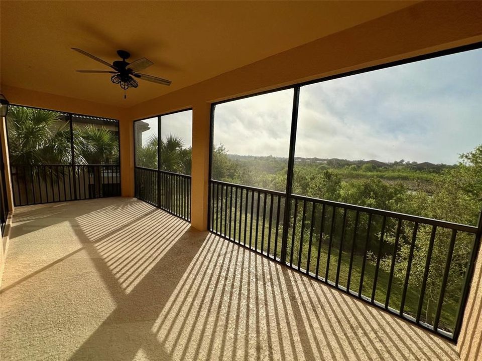 For Rent: $2,400 (2 beds, 2 baths, 1933 Square Feet)