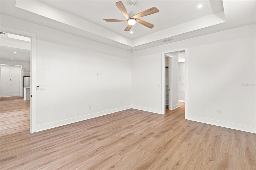 For Sale: $773,000 (3 beds, 3 baths, 2012 Square Feet)