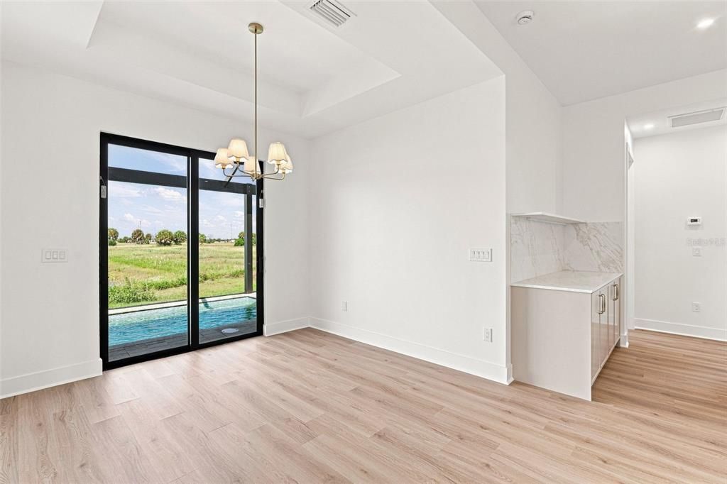 For Sale: $773,000 (3 beds, 3 baths, 2012 Square Feet)