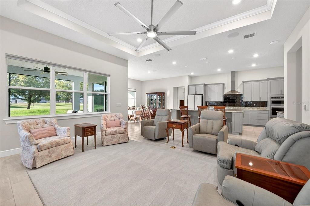 For Sale: $729,000 (3 beds, 3 baths, 2844 Square Feet)