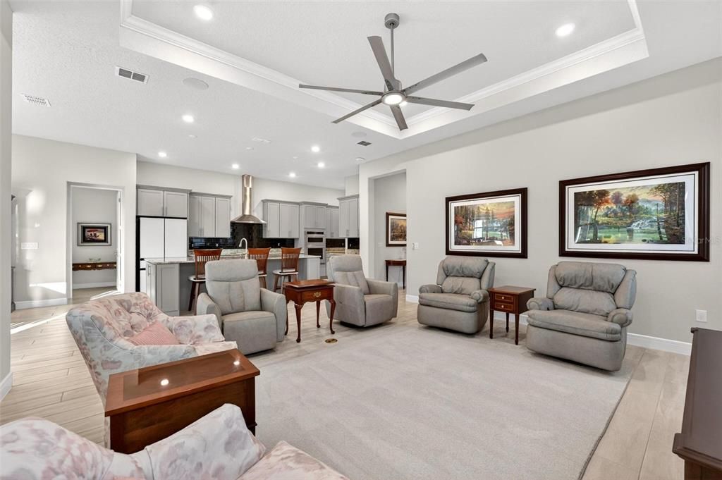 For Sale: $729,000 (3 beds, 3 baths, 2844 Square Feet)
