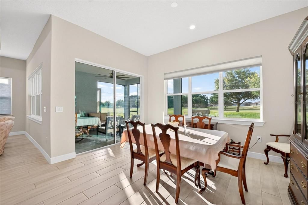 For Sale: $729,000 (3 beds, 3 baths, 2844 Square Feet)