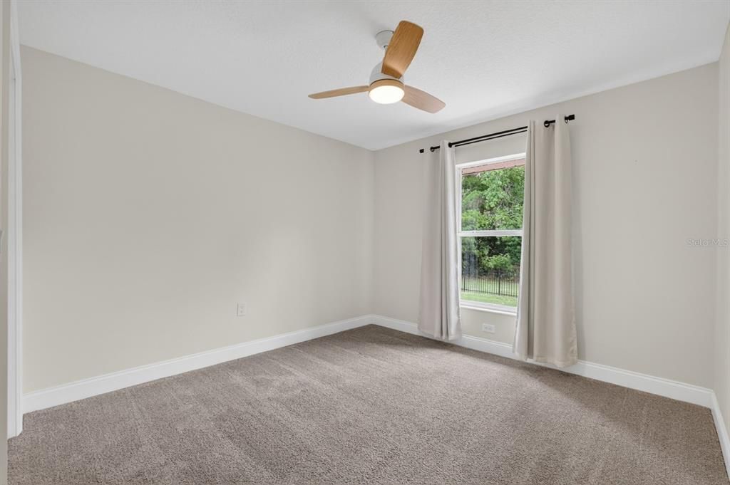 Activo con contrato: $410,000 (3 camas, 2 baños, 1188 Pies cuadrados)