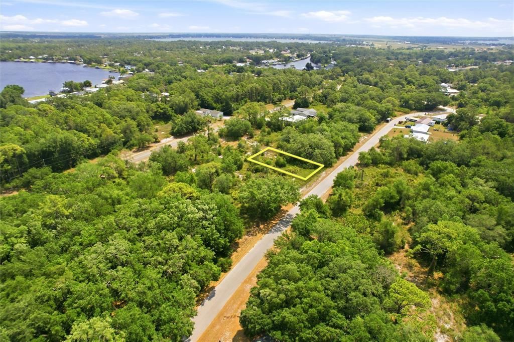 На продажу: $15,999 (0.23 acres)