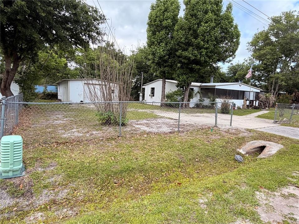 For Sale: $140,000 (3 beds, 2 baths, 1456 Square Feet)