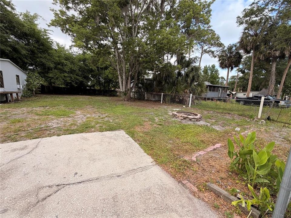 For Sale: $140,000 (3 beds, 2 baths, 1456 Square Feet)