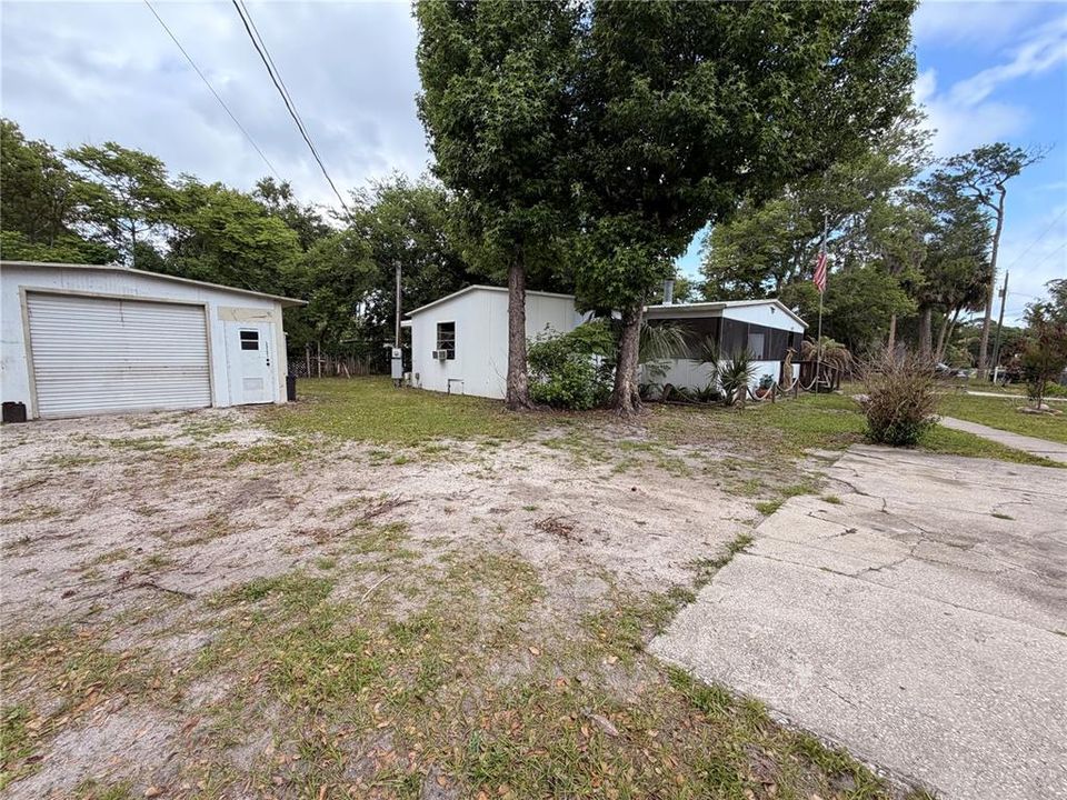 For Sale: $140,000 (3 beds, 2 baths, 1456 Square Feet)