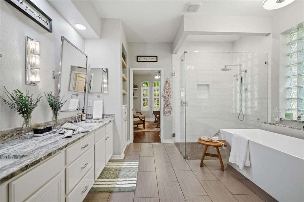 Active With Contract: $869,000 (5 beds, 3 baths, 3493 Square Feet)