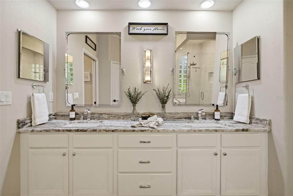 Active With Contract: $869,000 (5 beds, 3 baths, 3493 Square Feet)