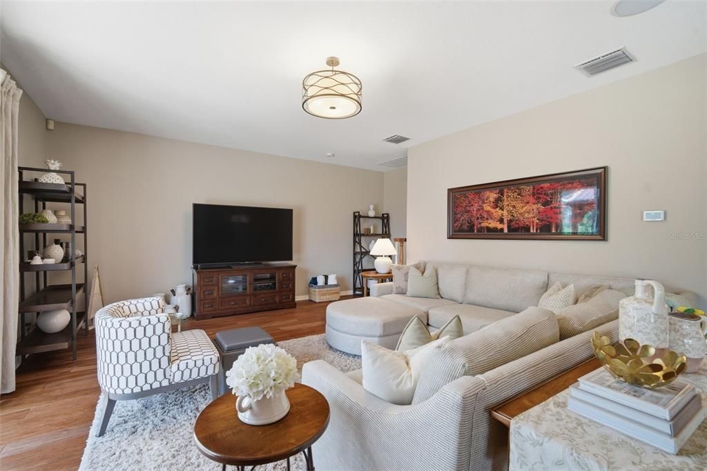 Active With Contract: $869,000 (5 beds, 3 baths, 3493 Square Feet)