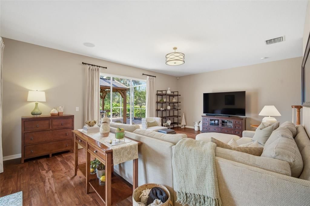 Active With Contract: $869,000 (5 beds, 3 baths, 3493 Square Feet)