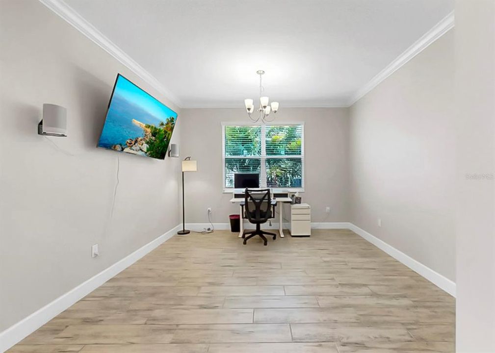 For Sale: $1,495,000 (4 beds, 3 baths, 2625 Square Feet)