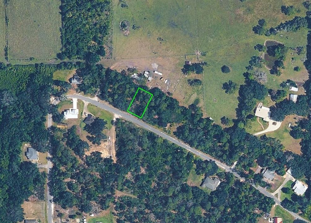 На продажу: $13,500 (0.22 acres)