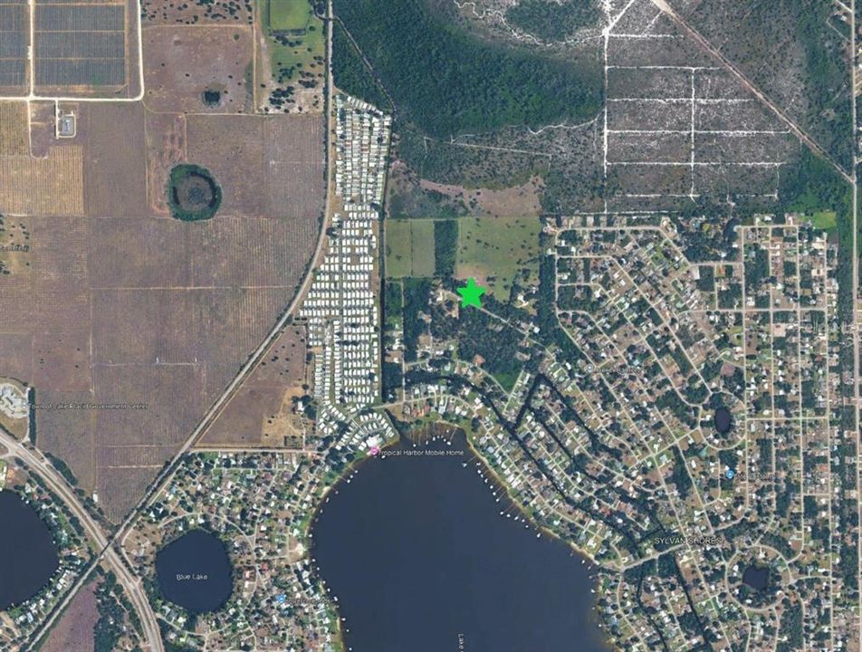 На продажу: $13,500 (0.22 acres)