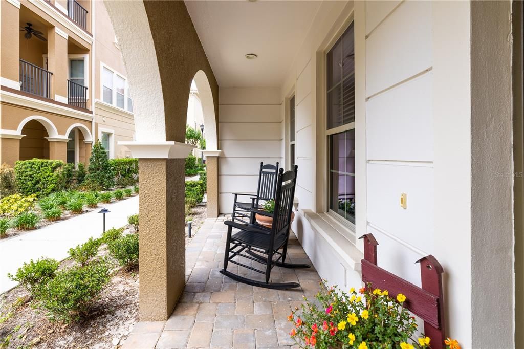 For Sale: $439,000 (3 beds, 3 baths, 2191 Square Feet)